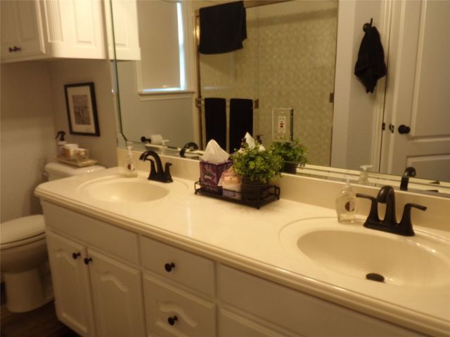 6316 Carrizo Drive, Granbury, TX 76049