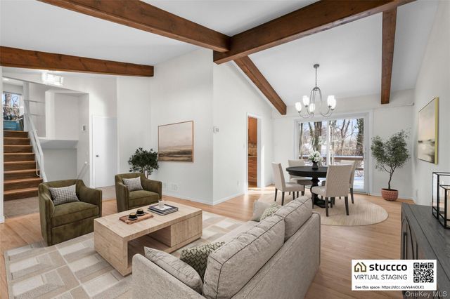 25 Wood Hollow Lane, New Rochelle, NY 10804