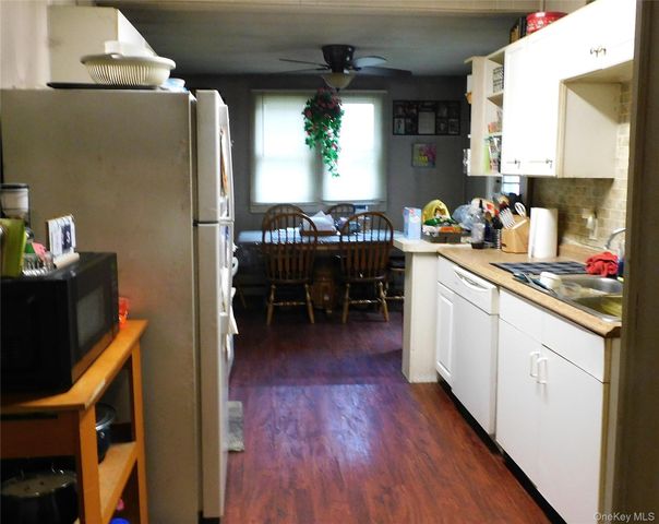 18 & 20 Church Road, Mountain Dale, NY 12763