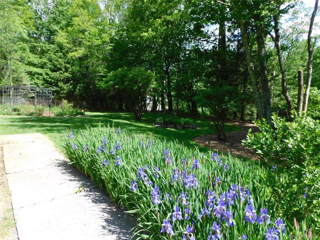 18 & 20 Church Road, Mountain Dale, NY 12763