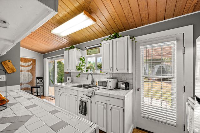 909 RANCHO BLVD, Ogden, UT 84404