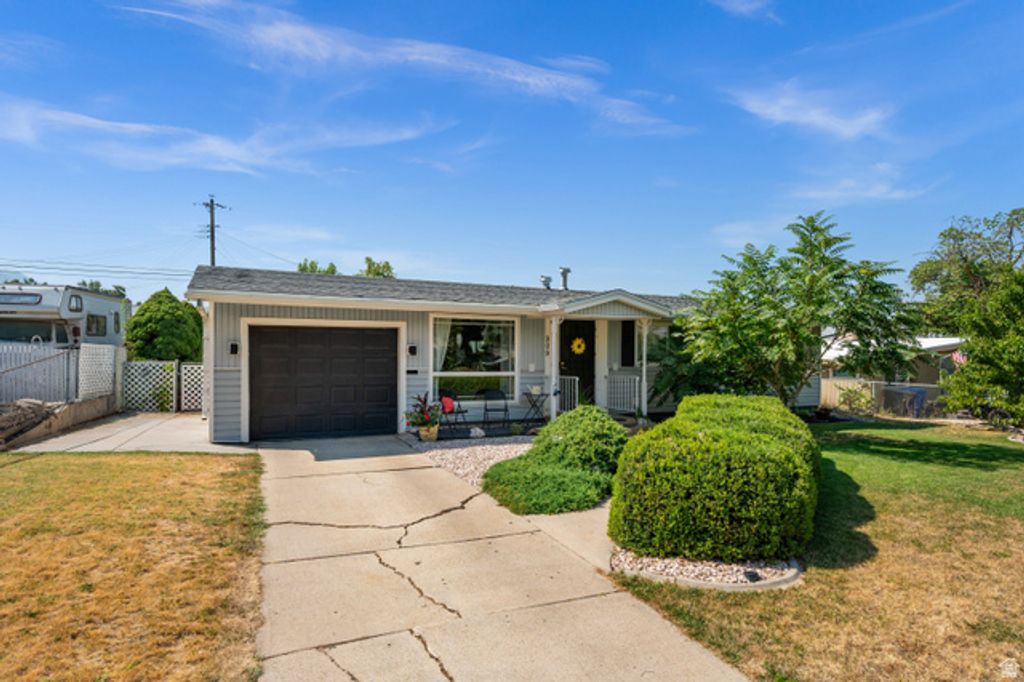 909 RANCHO BLVD, Ogden, UT 84404