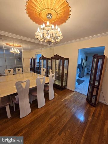 11902 ENID DR, Potomac, MD 20854