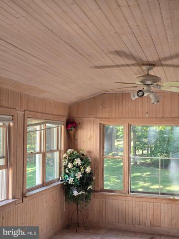 11902 ENID DR, Potomac, MD 20854