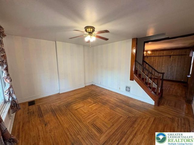 521 Maple Street, Bethlehem City, PA 18018