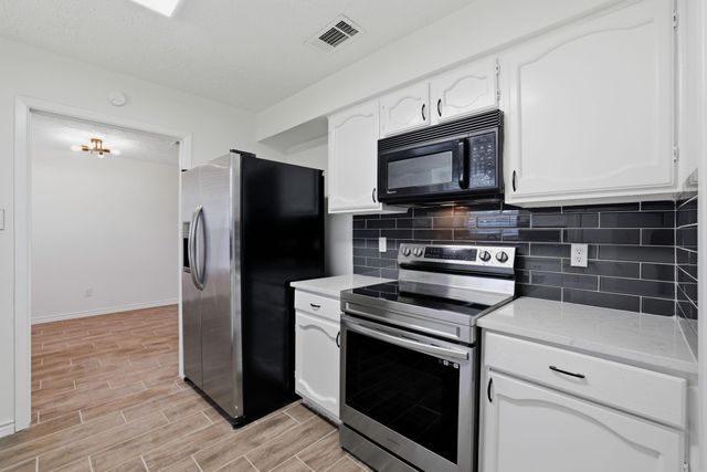 14230 Montaigne Drive, Cypress, TX 77429