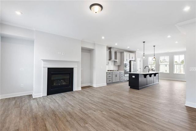 422 Herring Drive, Acworth, GA 30102