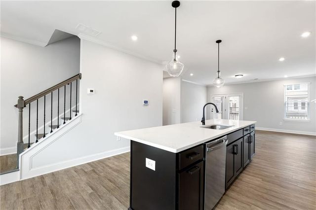 422 Herring Drive, Acworth, GA 30102