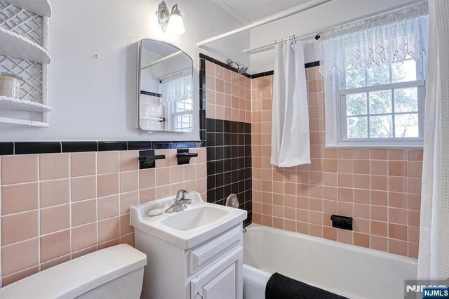 293 Ramapo Avenue, Maywood, NJ 07607