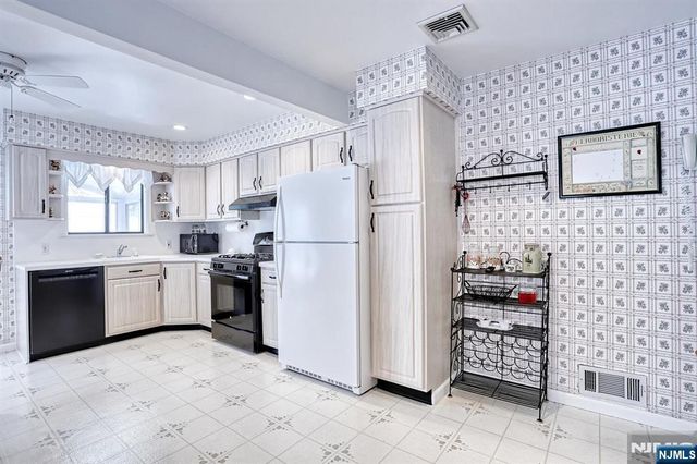 293 Ramapo Avenue, Maywood, NJ 07607