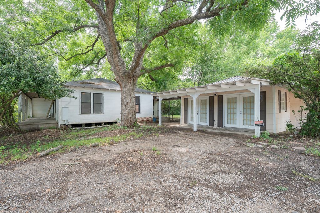 2817 Guthrie Road, Garland, TX 75043