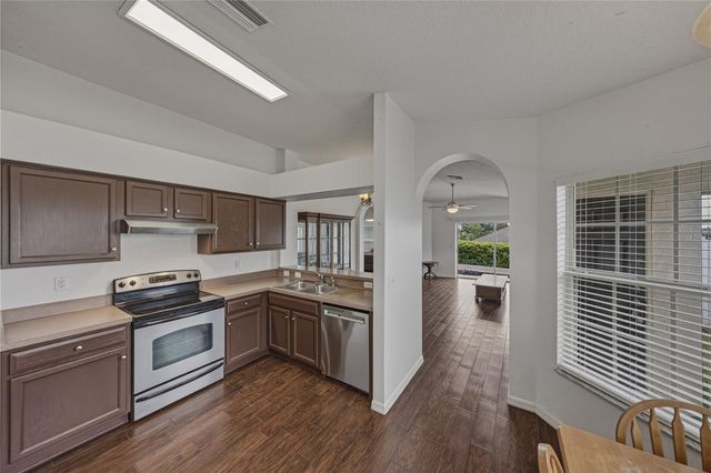 7552 JENO STREET, Zephyrhills, FL 33540