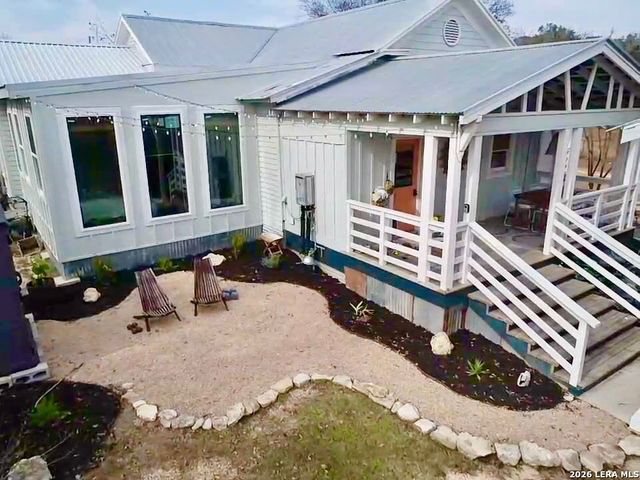 520 Live Oak St, Blanco, TX 78606