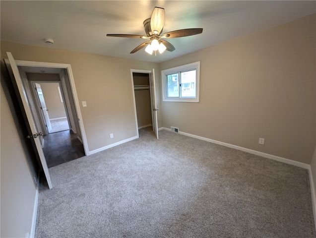 807 Western Ave, Jeannette, PA 15644