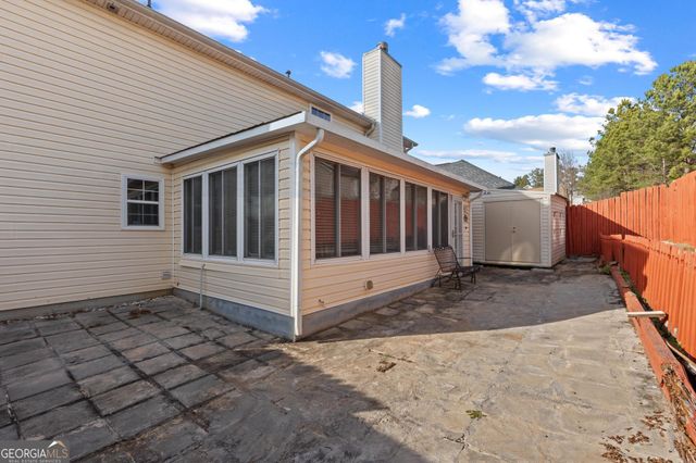 1568 Queen Elizabeth Drive, Locust Grove, GA 30248