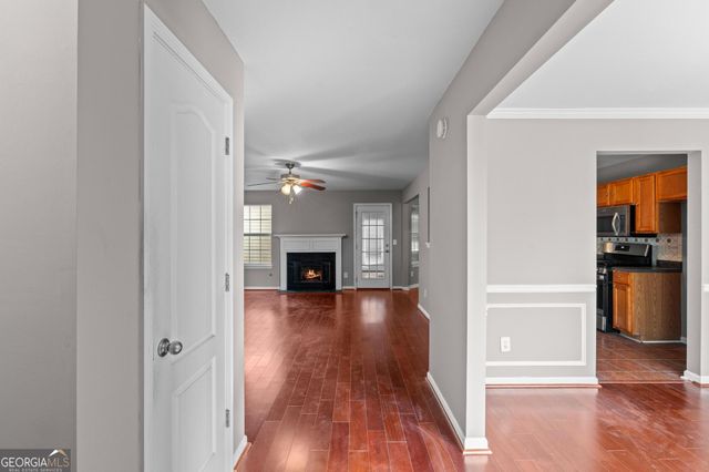 1568 Queen Elizabeth Drive, Locust Grove, GA 30248