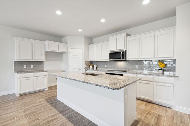 6028 Bursey Road, Watauga, TX 76148