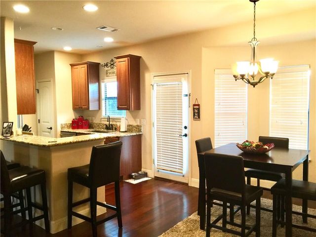 10052 Janet LOOP, Dripping Springs, TX 78620