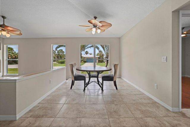 2001 SW Salvatierra Boulevard, Port St. Lucie, Port St Lucie, FL 34987