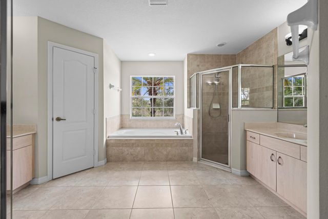 2001 SW Salvatierra Boulevard, Port St. Lucie, Port St Lucie, FL 34987