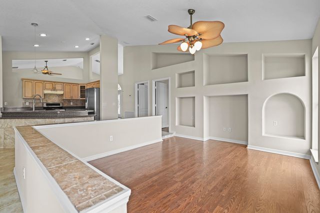 2001 SW Salvatierra Boulevard, Port St. Lucie, Port St Lucie, FL 34987