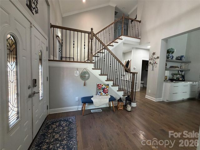 7902 Denbur Drive, Charlotte, NC 28215