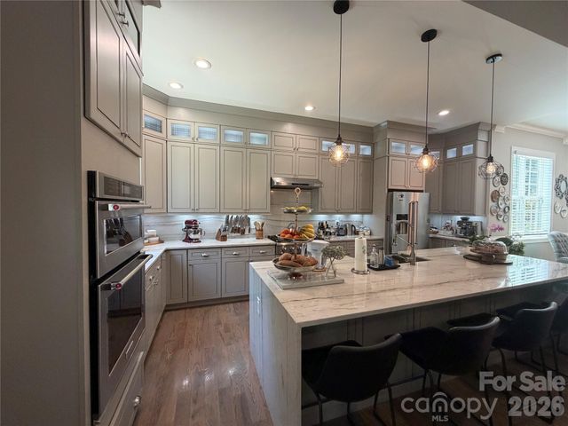 7902 Denbur Drive, Charlotte, NC 28215