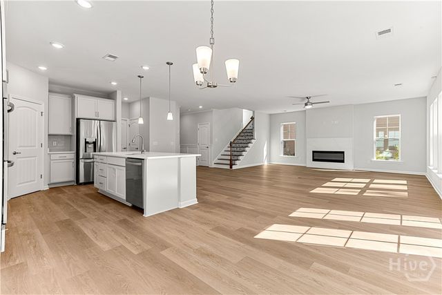 138 Glendale Circle, Richmond Hill, GA 31324