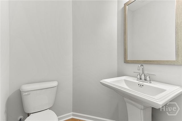 138 Glendale Circle, Richmond Hill, GA 31324