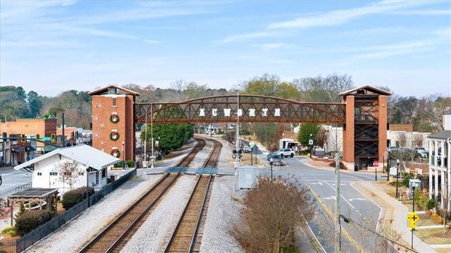 222 SILVERCREST Drive, Acworth, GA 30101