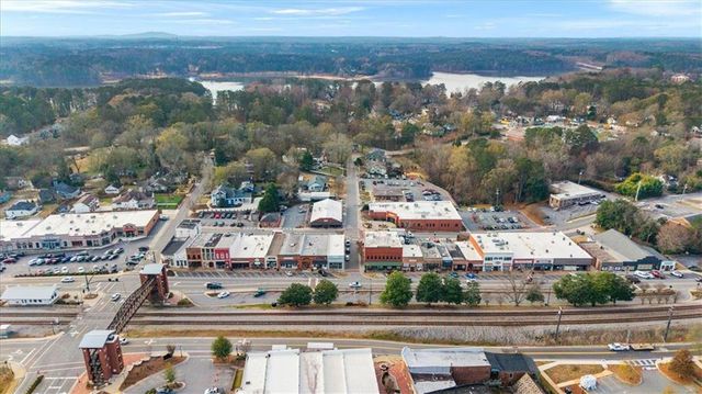 222 SILVERCREST Drive, Acworth, GA 30101