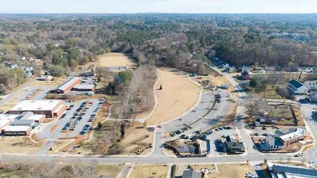 222 SILVERCREST Drive, Acworth, GA 30101