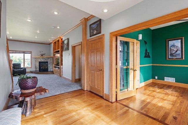 20951 Prairie Hills Lane, Prior Lake, MN 55372