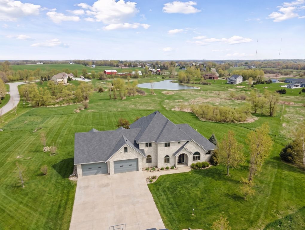 20951 Prairie Hills Lane, Prior Lake, MN 55372 — photo 4