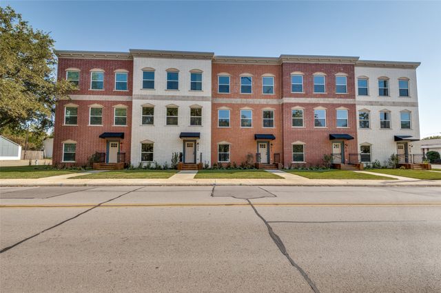 512 S Oconnor Road, Irving, TX 75060