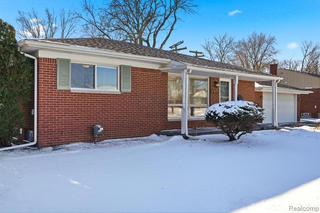 1436 Key West Drive, Troy, MI 48083