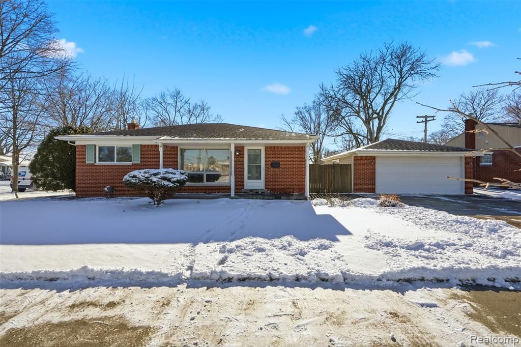 1436 Key West Drive, Troy, MI 48083