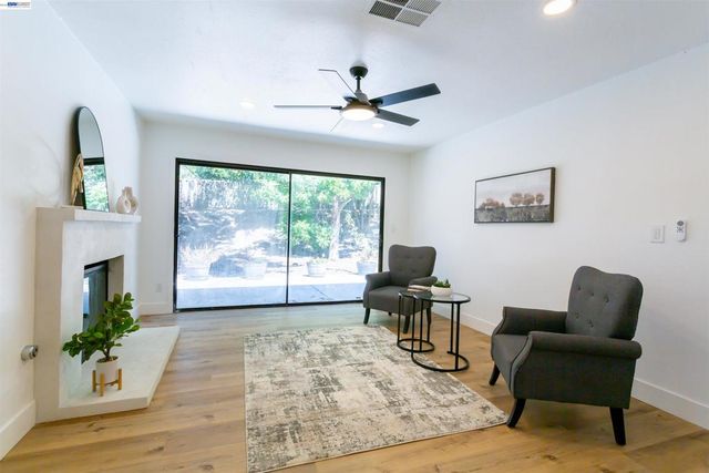 2762 Derby Dr, San Ramon, CA 94583
