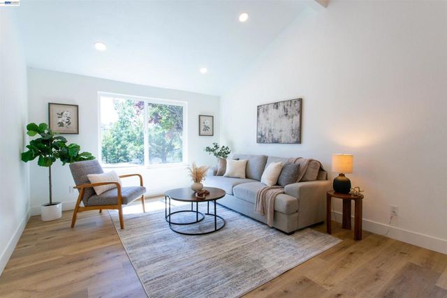 2762 Derby Dr, San Ramon, CA 94583