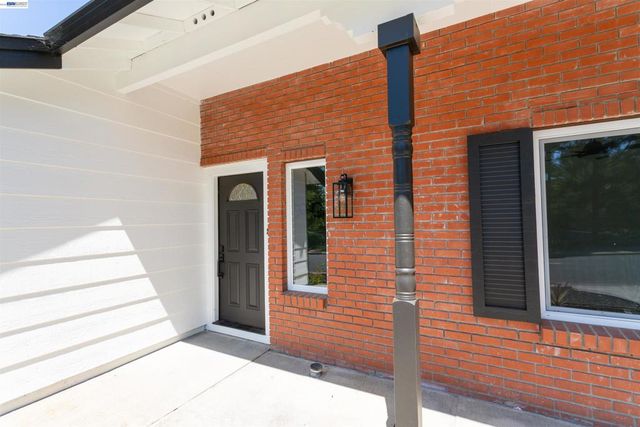 2762 Derby Dr, San Ramon, CA 94583