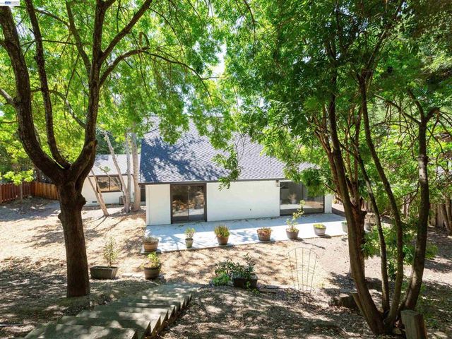 2762 Derby Dr, San Ramon, CA 94583