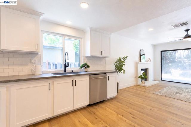2762 Derby Dr, San Ramon, CA 94583