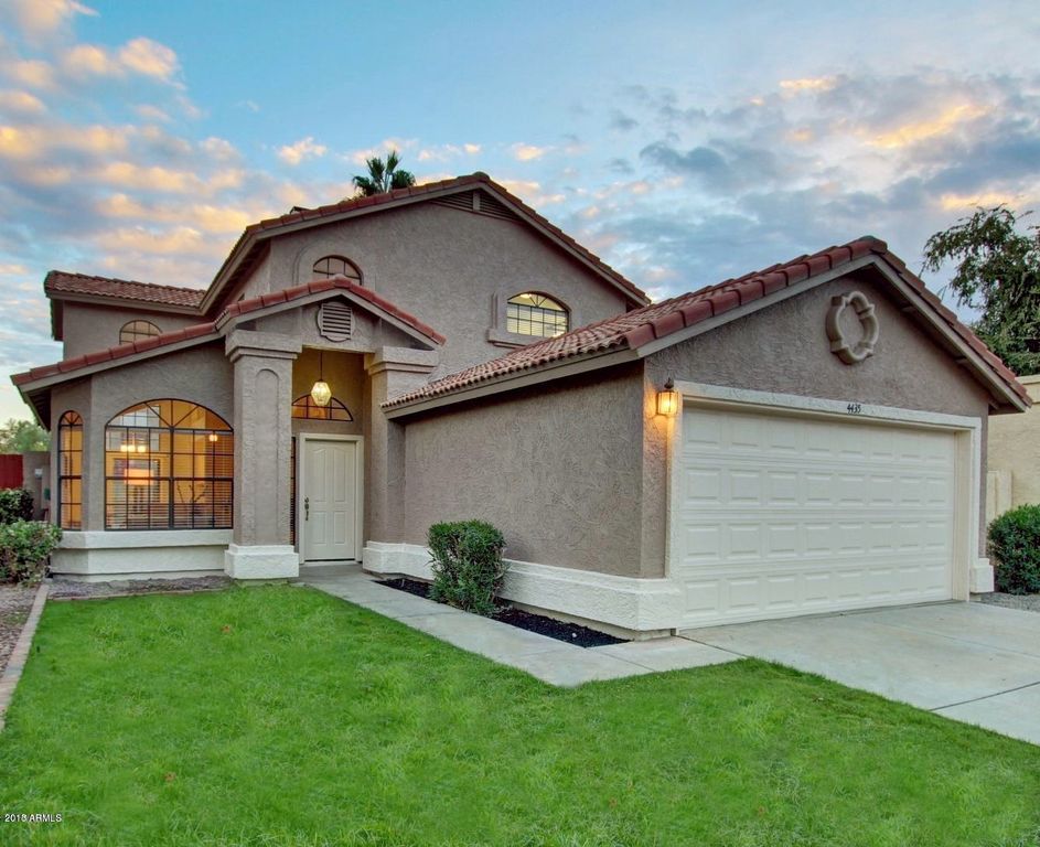 4435 E Amberwood Drive, Phoenix, AZ 85048