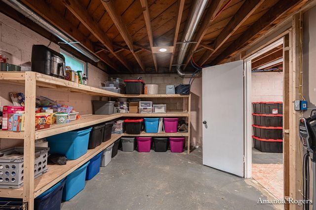 716 Alderman Street, Belding, MI 48809