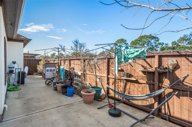 1508 Miami Road, Pasadena, TX 77502