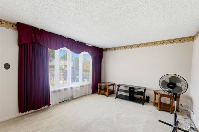 121 Vegola Avenue, Cheektowaga, NY 14225