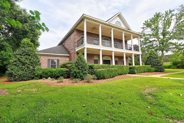 601 Edinburgh Way, Dothan, AL 36305