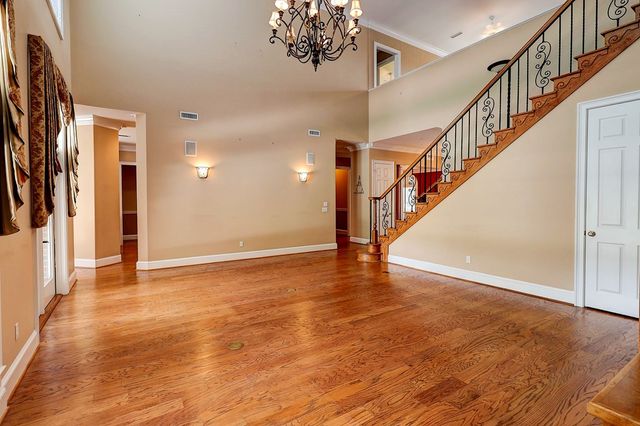 601 Edinburgh Way, Dothan, AL 36305