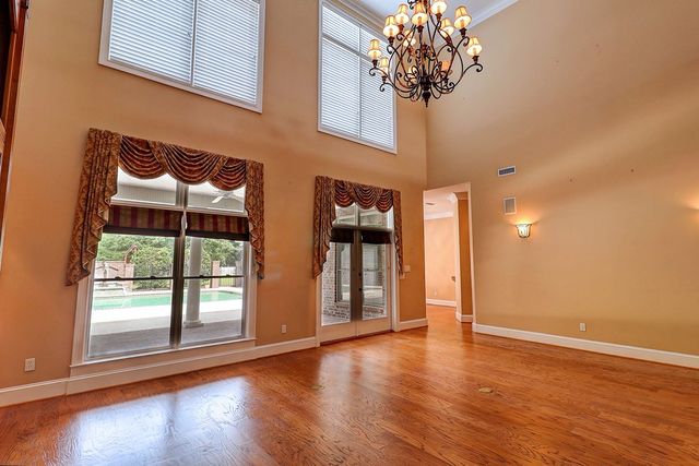 601 Edinburgh Way, Dothan, AL 36305