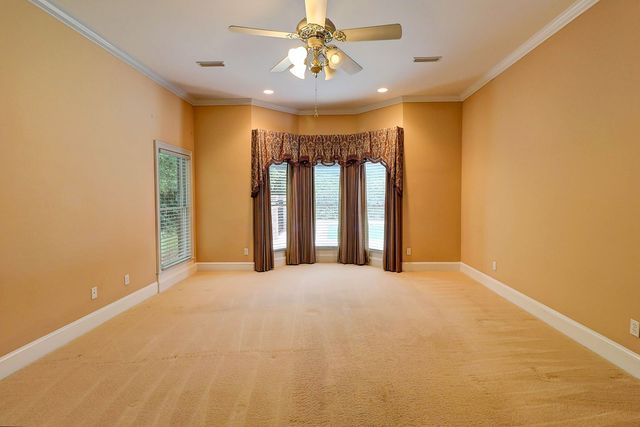 601 Edinburgh Way, Dothan, AL 36305